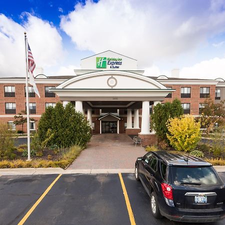 Holiday Inn Express Hotel & Suites Grand Blanc By Ihg Extérieur photo