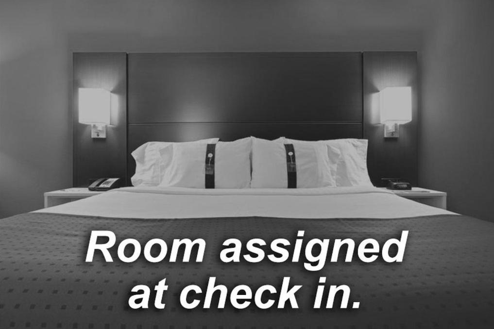 Holiday Inn Express Hotel & Suites Grand Blanc By Ihg Extérieur photo