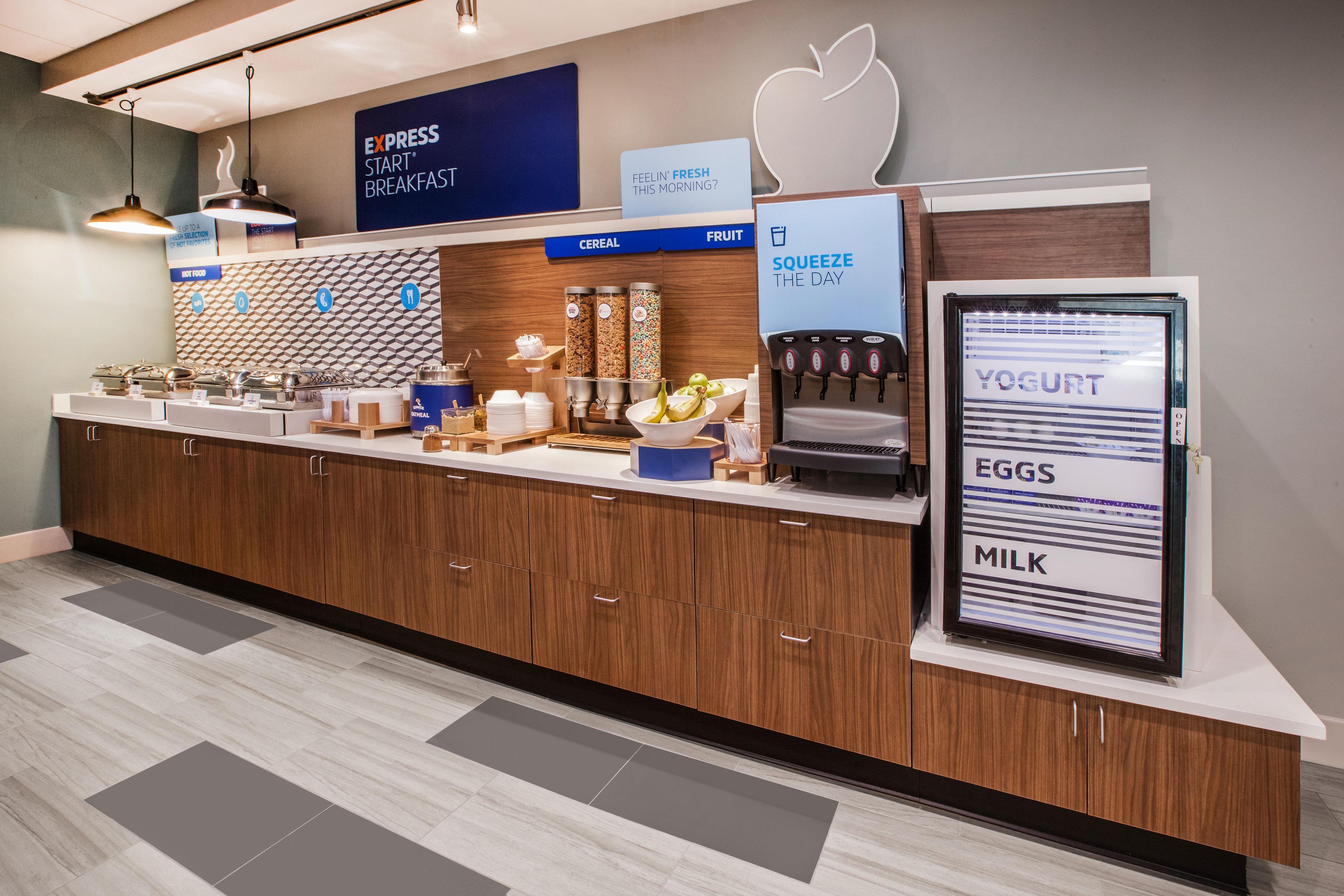 Holiday Inn Express Hotel & Suites Grand Blanc By Ihg Extérieur photo