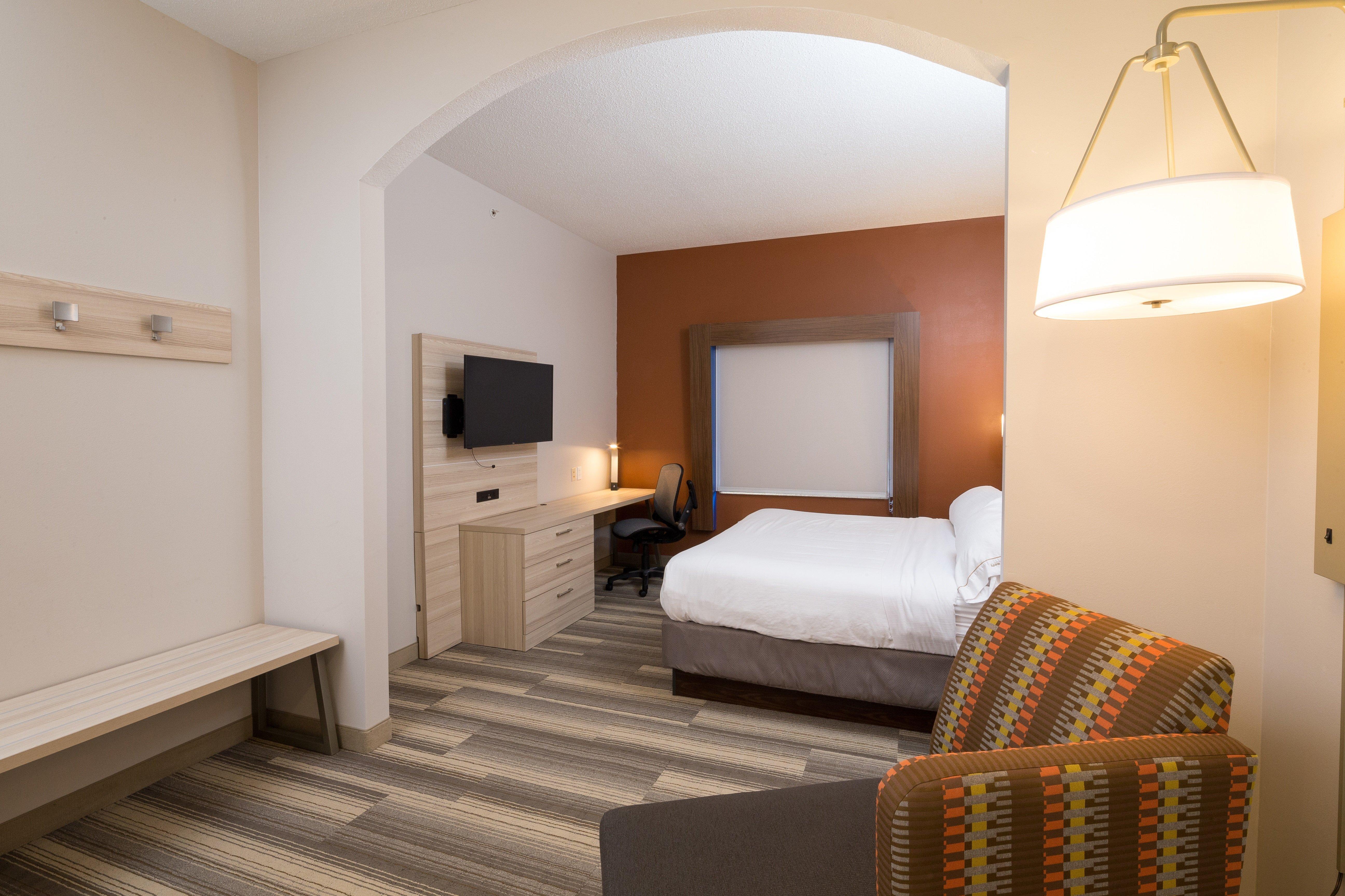 Holiday Inn Express Hotel & Suites Grand Blanc By Ihg Extérieur photo