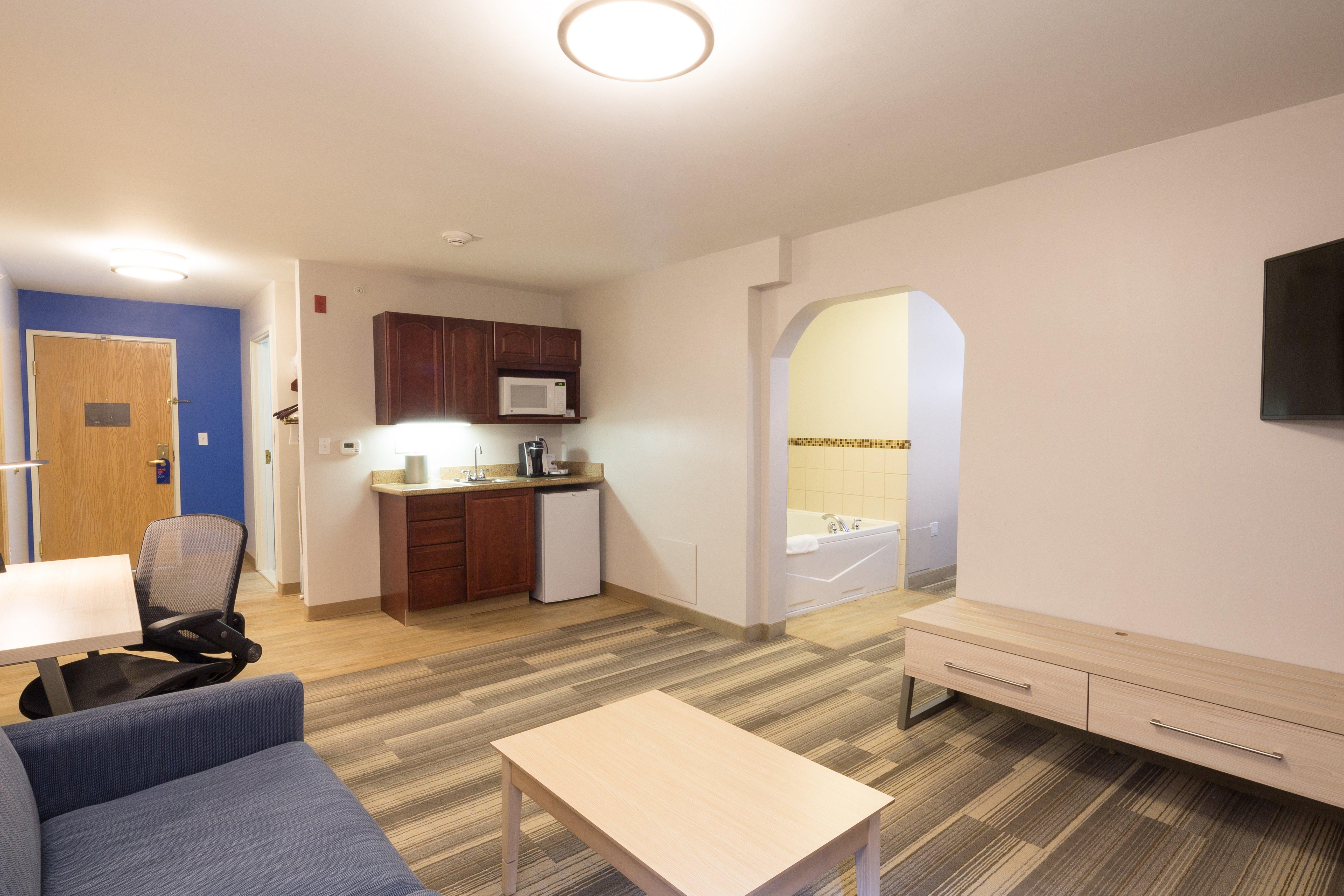 Holiday Inn Express Hotel & Suites Grand Blanc By Ihg Extérieur photo